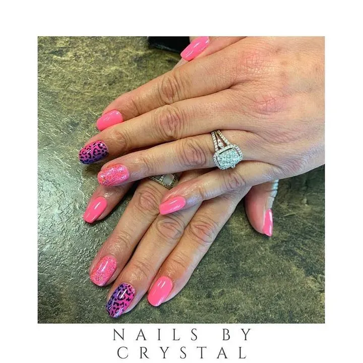 https://cdn.salonspotlight.com/photos/Eoz7ea324t5klrmoUmje/8cbaf27a-e143-47dc-86fc-4ce13c4db19d_720x720