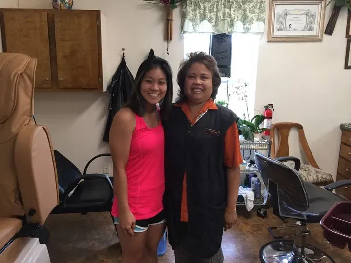 https://cdn.salonspotlight.com/photos/EsWlMAQVOTT8ToZmtrcD/80e69e2f-0d2e-4321-88b8-898c0e9a127a_720x720