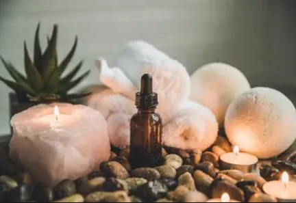 https://cdn.salonspotlight.com/photos/Ez0uA7BHnK3XqFlhwJhr/8cc2b293-b641-41de-b269-cb7fa542b15a_720x720