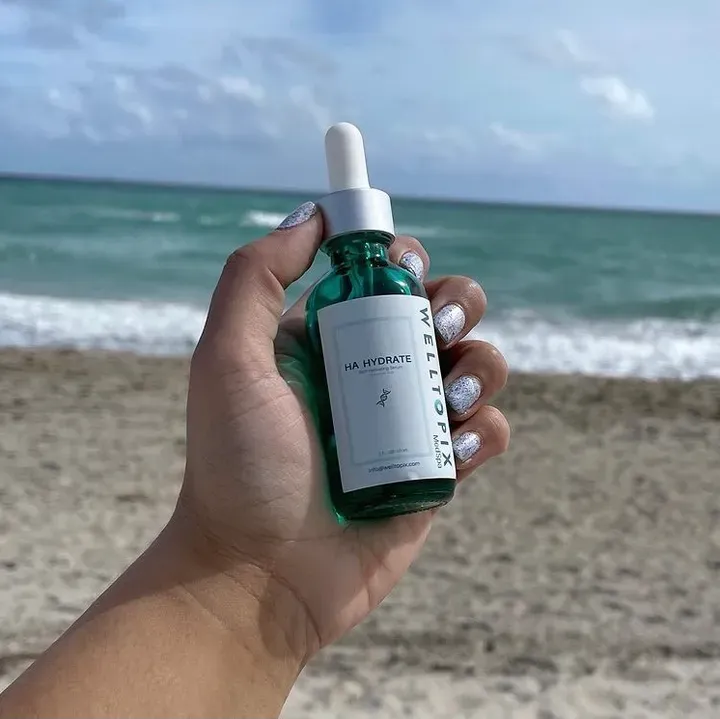 https://cdn.salonspotlight.com/photos/FAMxh6DbzG3TSxkgEIqi/da64fe2e-dc53-4187-bb93-5680b01f0890_720x720