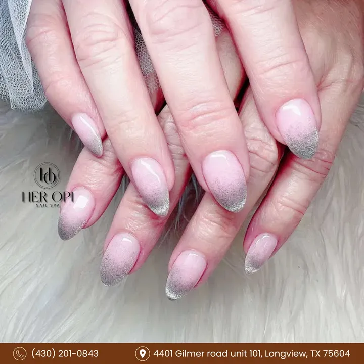https://cdn.salonspotlight.com/photos/FbeAgsvdYG1T5n4vKZi8/2ee08b46-d95b-44aa-bd88-99f64e0700a3_720x720