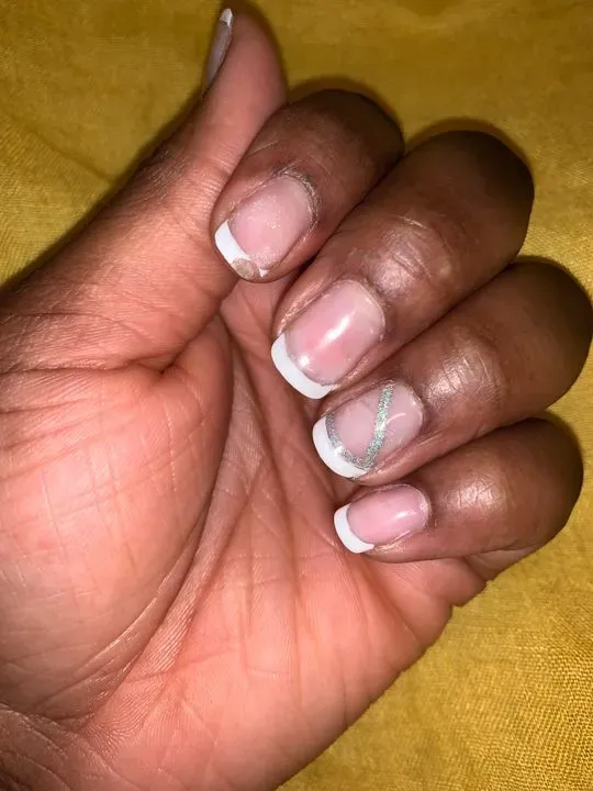https://cdn.salonspotlight.com/photos/Fh3SLmbdPijQx9XxQHqf/f96deb70-8b09-49dc-b0a5-45c6ed6aa7dc_720x720