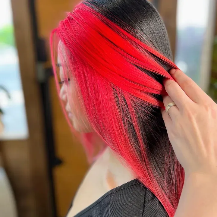 https://cdn.salonspotlight.com/photos/FnkVKCS7BeMM3xo6ipvz/7d4ce4b7-db82-469d-8e67-dfe1303a36f5_720x720