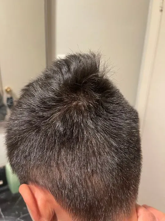 https://cdn.salonspotlight.com/photos/FrSowWzzeYJNXFeXsMrM/ecab7a17-b39e-4cbb-be98-f01e4084b6ea_720x720
