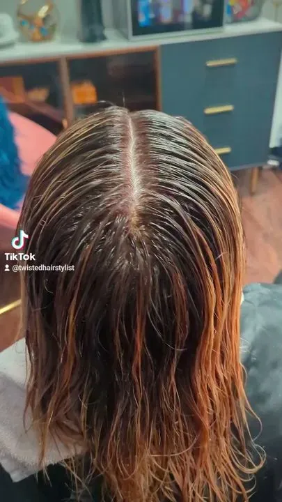 https://cdn.salonspotlight.com/photos/G70vDXuL9dSIXLsGMJzu/a5bbe8d8-e512-4f80-b1ca-b3991e6a50d1_720x720
