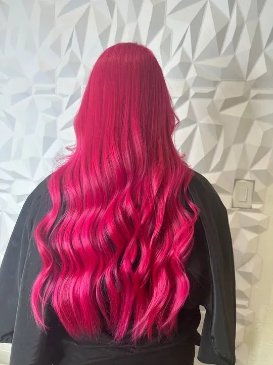 https://cdn.salonspotlight.com/photos/GB41aJkLUFmmtkeSfVqo/c5938fed-0489-4b28-a3d4-c4100b112965_720x720