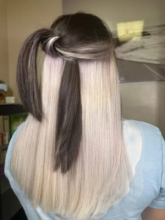 https://cdn.salonspotlight.com/photos/GBDp1kXn0TUlvrCV03rO/39131cb7-1609-44b9-bea5-a7ead1916fc8_720x720