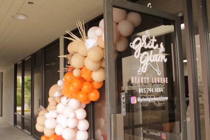 https://cdn.salonspotlight.com/photos/GGG95F4o1S1nH2ciVbCY/8f397414-1f02-44c2-95e8-5e4134922ae5_720x720