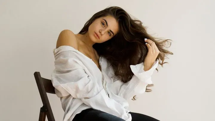 https://cdn.salonspotlight.com/photos/GJ6xZLSNnkkZETwufhbs/e6ceaee6-62f9-4d33-9d5d-69eb782ff4da_720x720