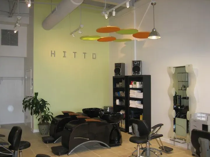 https://cdn.salonspotlight.com/photos/GJETxZd5rUfdjOC7fBjl/e83526ce-051a-4137-8f55-4d549ab92692_720x720