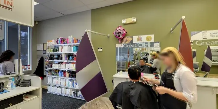 https://cdn.salonspotlight.com/photos/GMdx5IHr8XLYoqnxDzqq/6e8dc746-a09f-45d0-be46-42635ec5a25c_720x720