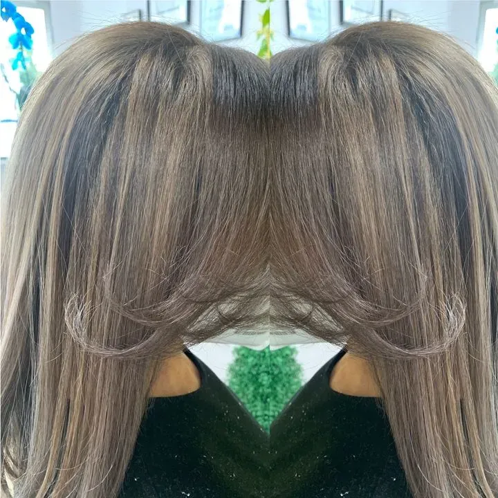 https://cdn.salonspotlight.com/photos/GQlewOR0r1G8FiDvdWgK/7a9cdf9d-38fc-4277-b8c2-41f6350ef276_720x720