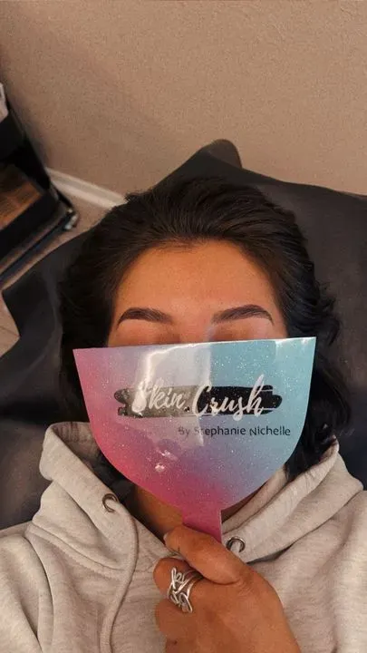 https://cdn.salonspotlight.com/photos/GhSRD5HQnUFUt5xLE4XY/d0739b84-e938-44ff-9f27-dfef1d717bbb_720x720