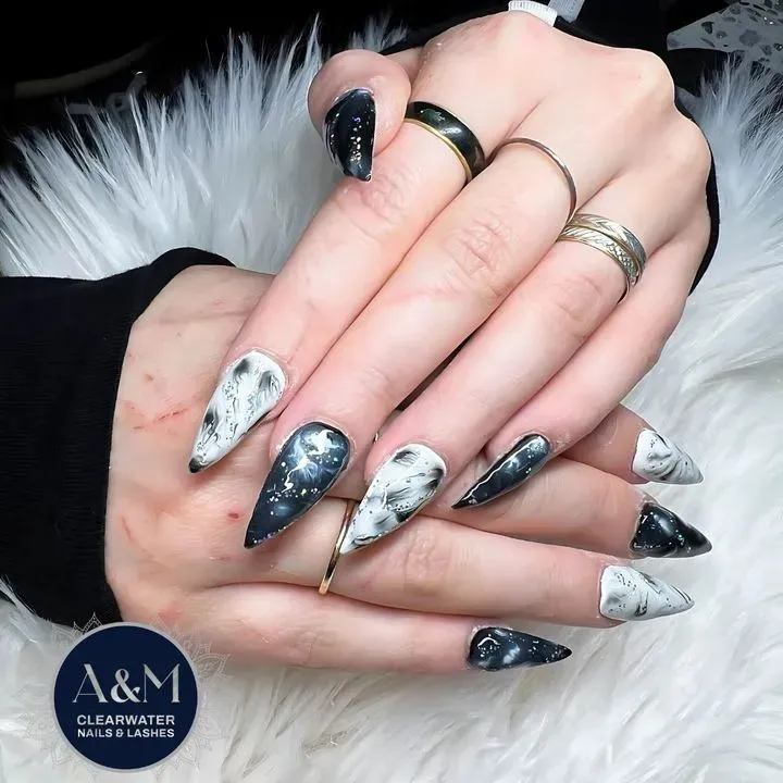 https://cdn.salonspotlight.com/photos/GkomujFYzk17YUegoZ6P/c2c3cce4-a121-4166-8719-6f0931f94f9d_720x720