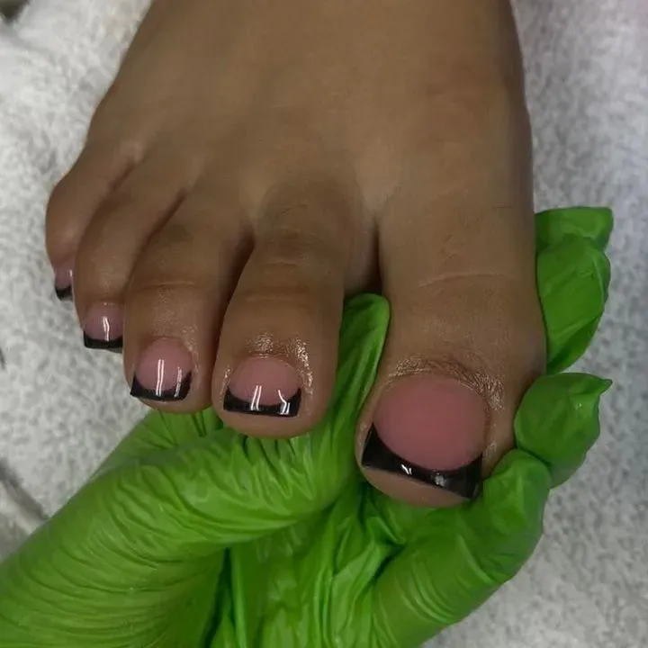 https://cdn.salonspotlight.com/photos/Gz0jn1B3dkTtgN0G9nfm/ea68a741-481e-4af7-a9fe-bc4938e9b2e6_720x720