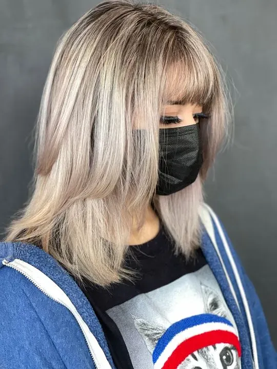 https://cdn.salonspotlight.com/photos/H0jbkXQuET0wIVrmM2pO/84ece94d-99da-4b44-b99c-fcb3deb835db_720x720
