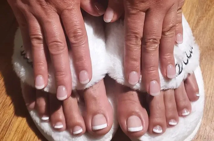 https://cdn.salonspotlight.com/photos/Hdb7huzajPtj1oFHvDcS/8dc9e75a-71fc-4cf1-9ecb-321a580a1d7b_720x720