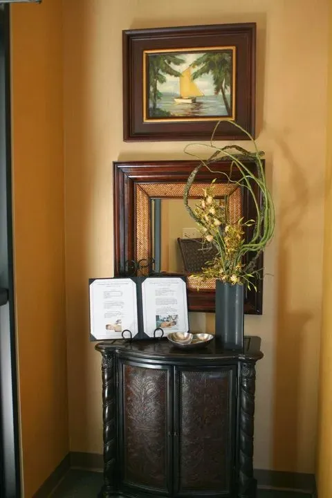https://cdn.salonspotlight.com/photos/HicwsQYiCvboF5BQiBip/7b5f15af-5b85-4e97-a6d2-0a3650f1f07f_720x720