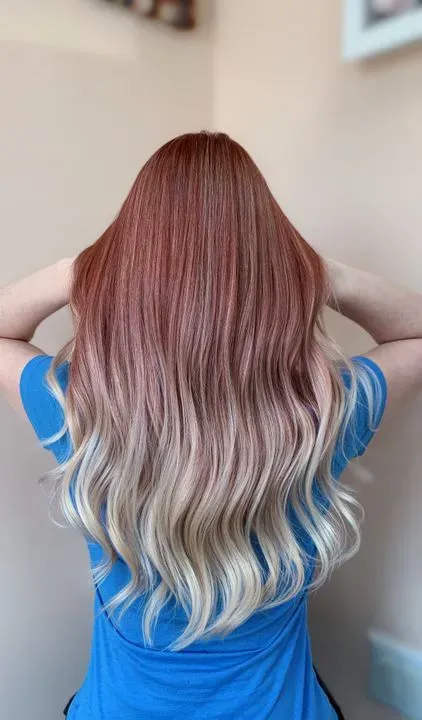 https://cdn.salonspotlight.com/photos/HlfJGCGGoVrguMaxuOrF/32856dfe-db49-434b-9d32-72289cefb39a_720x720