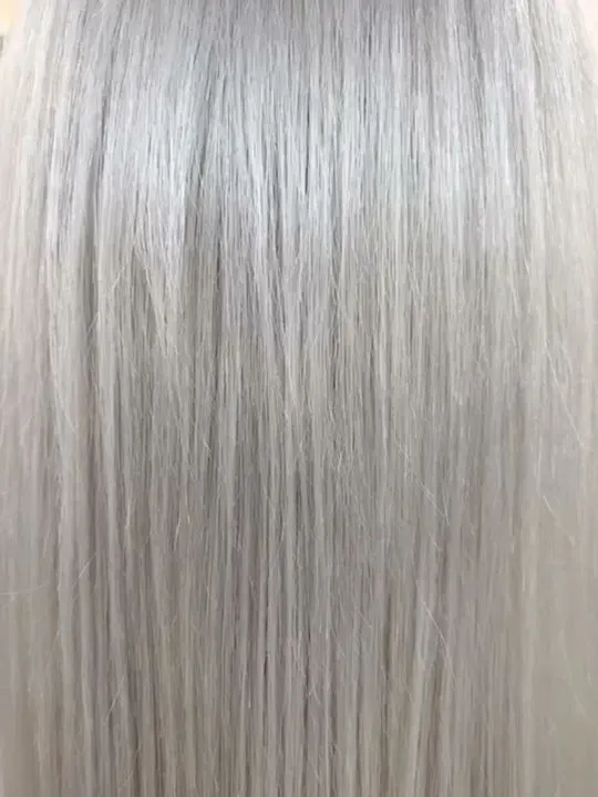 https://cdn.salonspotlight.com/photos/HlfJGCGGoVrguMaxuOrF/fc50d5bb-2206-42e9-bf46-925707b94d72_720x720