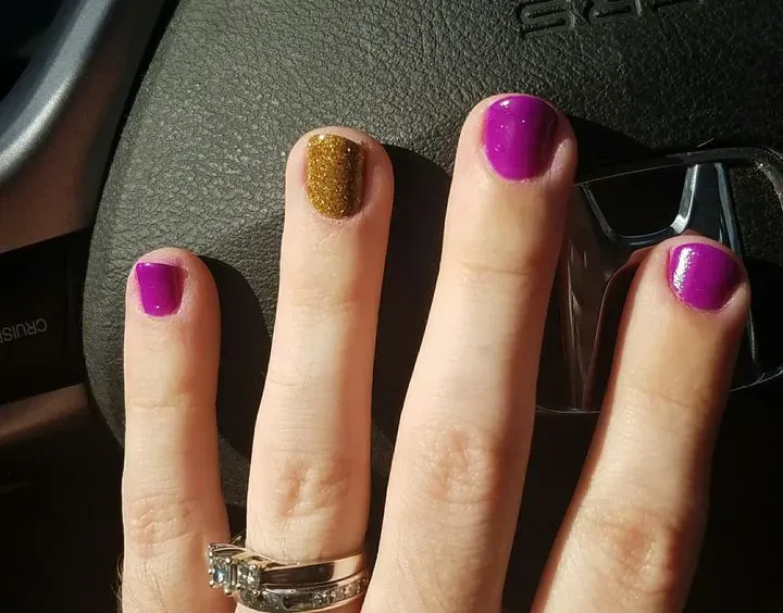 https://cdn.salonspotlight.com/photos/Hpnw1GpX9q66ELhcTzKd/3cdd7a8b-6ad7-47eb-b979-04c4861bf188_720x720