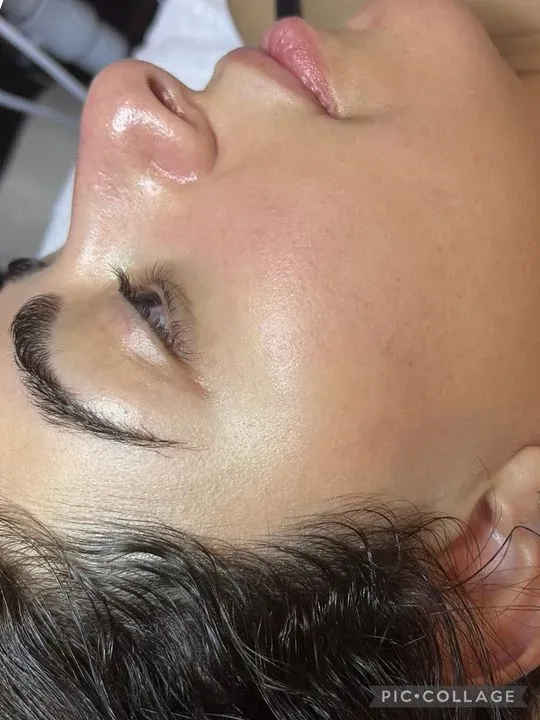 https://cdn.salonspotlight.com/photos/HuXqjgArqITOmDePMVCH/2a0cf4ba-9935-467d-ab99-c7245776e103_720x720