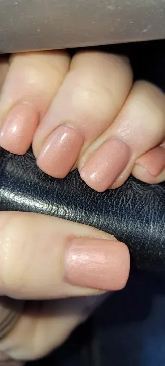 https://cdn.salonspotlight.com/photos/Hwhc4xFatIeC8bI0iJnn/95a644ab-11b8-4e79-8674-d5fa86f4daca_720x720