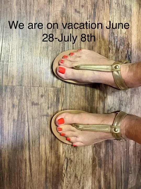 https://cdn.salonspotlight.com/photos/I1lP1M3MKUbCp1ynSII7/1c62f7b7-21a3-47e2-a2c6-bc8057f1acab_720x720