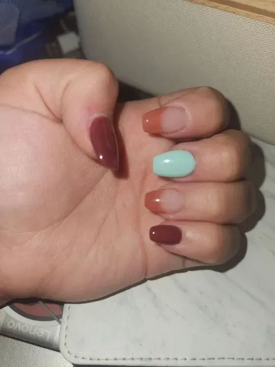 https://cdn.salonspotlight.com/photos/I5haHAdjGEiClL1m3rg6/bf6e8301-b0ee-405f-ba13-9e5f942e8f58_720x720