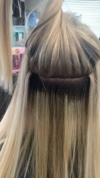 https://cdn.salonspotlight.com/photos/ICqiKAvVhlV2RbDhu6Qb/a5ff1878-4819-49fb-854a-f7f2b3a46178_720x720