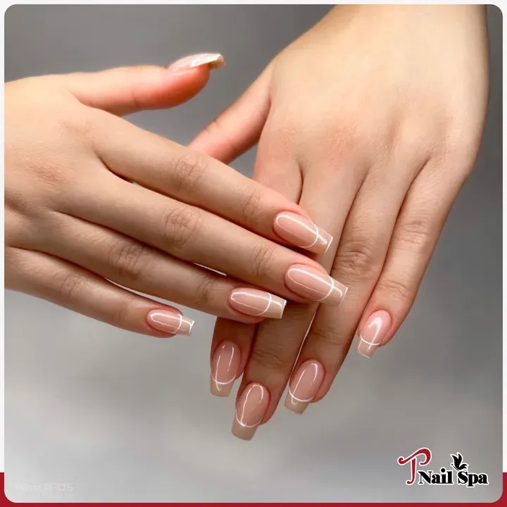 https://cdn.salonspotlight.com/photos/IGm4HUxTx5BkTx6T8W1k/f04e8039-7167-4533-8dba-f0a26aa08b15_720x720