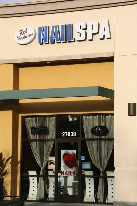 https://cdn.salonspotlight.com/photos/IJwsbzthqefBeCGr9qxH/d9a9e0ea-c4b8-4cb2-ac3e-b10991cdcdeb_720x720