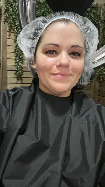 https://cdn.salonspotlight.com/photos/IQLFgOfcyAEPOzOzDxl2/05121d08-85bd-466a-a0f9-2dedb5fec3ac_720x720