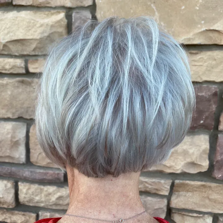 https://cdn.salonspotlight.com/photos/IiubavA4CfGvdmYF3mku/574c064a-a868-43f7-a611-ecc5fc06b220_720x720