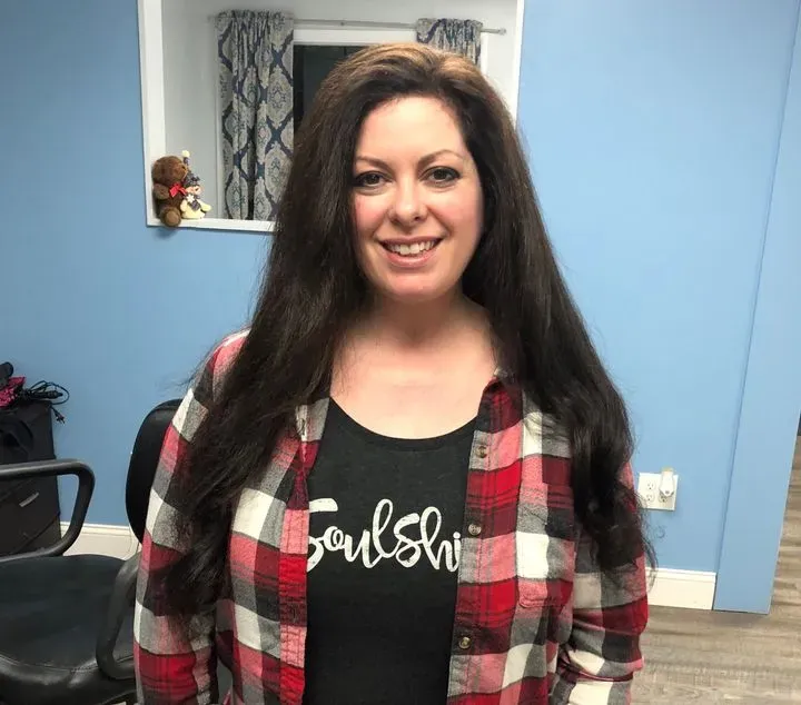 https://cdn.salonspotlight.com/photos/IjnBPv9pD8Ia5vzV2hnQ/94bb31fa-3a1e-4474-bb5f-847bd2fc139e_720x720