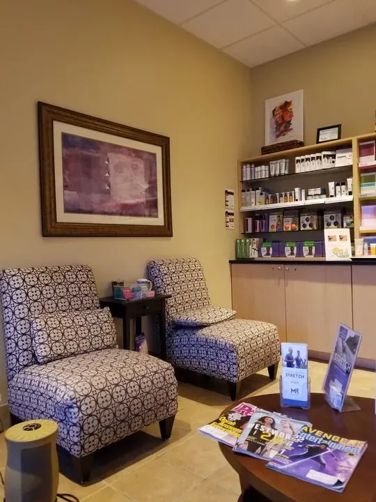 https://cdn.salonspotlight.com/photos/Im52DhKtnKRh0TiJHqvt/0c544767-7bc9-4021-b688-c07d99a7a50f_720x720