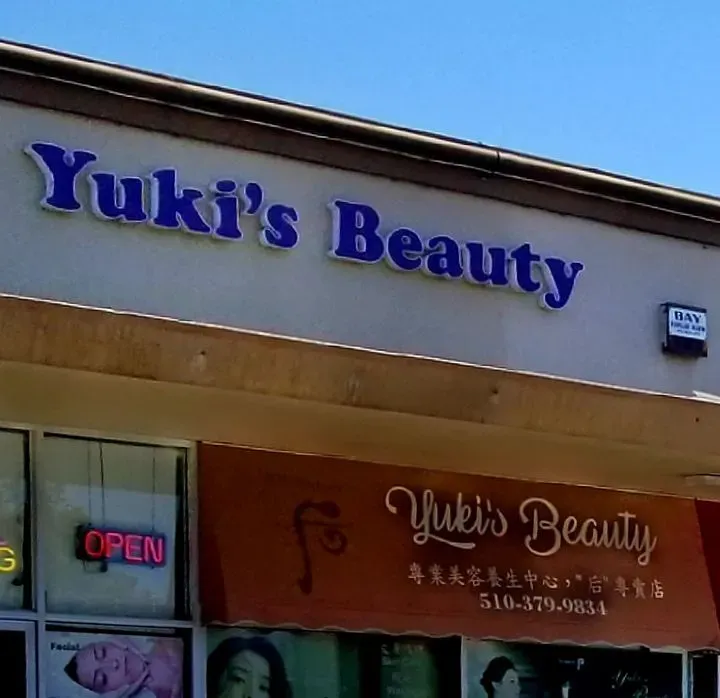 https://cdn.salonspotlight.com/photos/InY8qbpN6cCwrhT3Mrwb/cf2ad31a-17bb-4caa-83cd-0f2201f027a4_720x720