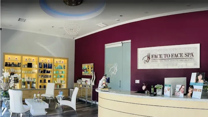 https://cdn.salonspotlight.com/photos/JBOfG3E4tXaLJGdIoKkf/209d3d0a-be64-4d02-9f3e-3e0f1364c7a4_720x720