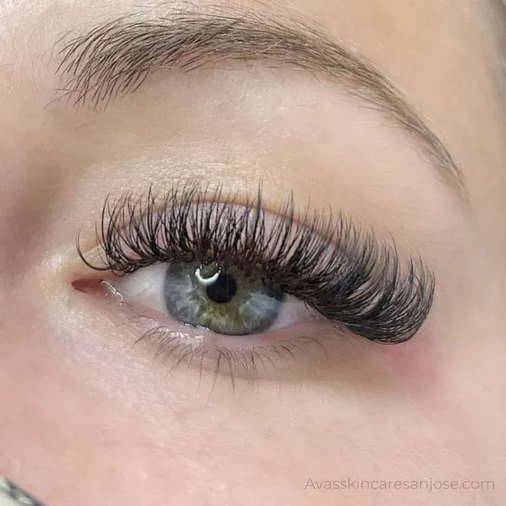 https://cdn.salonspotlight.com/photos/JHcmTw4CW77PKRqymavl/045d9f29-8d53-4173-b313-d58a19c0fc60_720x720