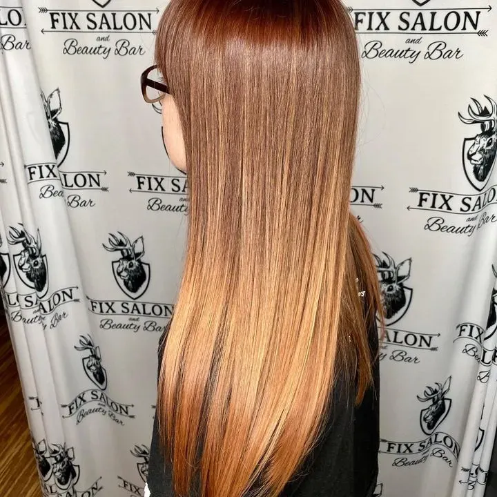 https://cdn.salonspotlight.com/photos/JR5CAJpA2cBzt17KIXkB/107056b5-ce5e-4a14-bf03-a3107895af06_720x720