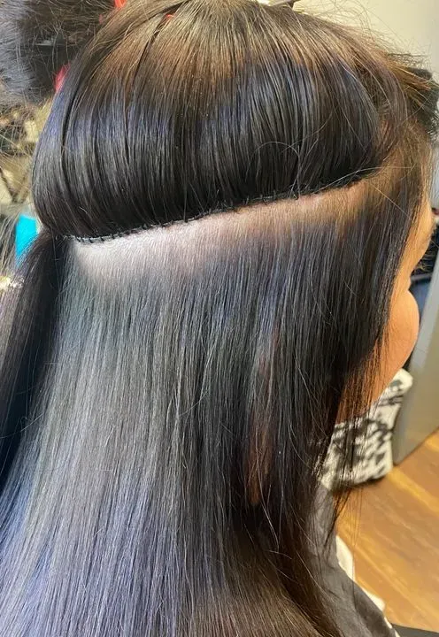 https://cdn.salonspotlight.com/photos/JdKYr8dNqqfyrtIVB0Po/112bc11f-1d9b-4954-9b22-8987e99b381c_720x720