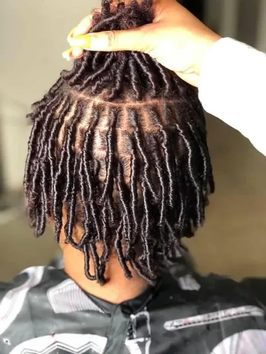 https://cdn.salonspotlight.com/photos/JocUPbQzne0TRAqhXWCm/094080b5-c511-4ade-aaac-99478ebc88ce_720x720