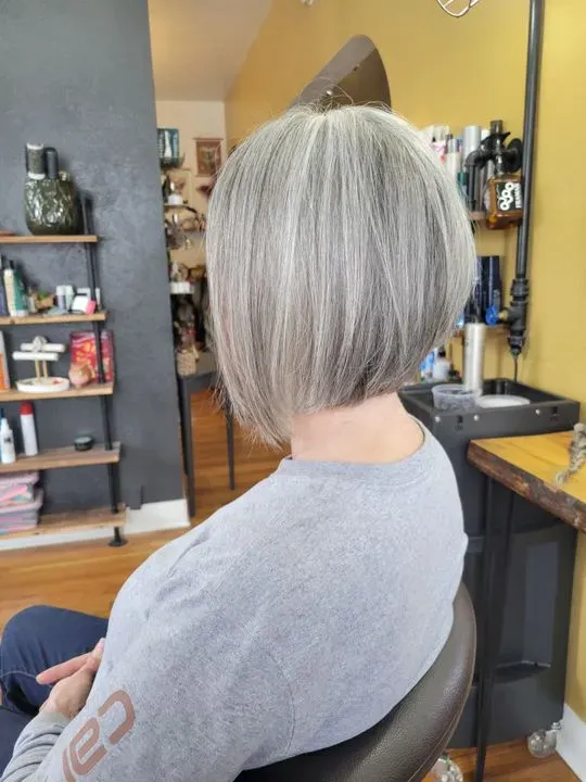https://cdn.salonspotlight.com/photos/JzMrVV8O3Y8gYlUVLKiE/4d5c70a3-e866-48b6-8b0f-bc03fc9e3fa8_720x720