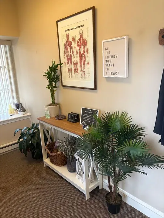 https://cdn.salonspotlight.com/photos/K68rX78hjY9xHWhzt63T/369aaf6e-f561-41db-a9fc-e15a7ac79711_720x720