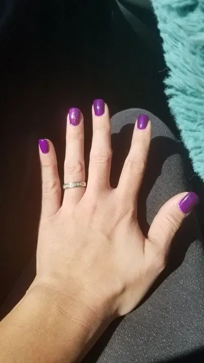 https://cdn.salonspotlight.com/photos/K6fZPQukXgHncmDYvAEz/d4d58a91-30f7-48df-95ca-c34873d2419f_720x720