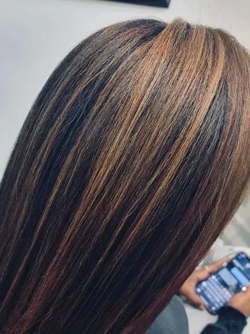 https://cdn.salonspotlight.com/photos/KCl7pO9kFo0OPF6p9OSm/00d8429a-d43c-4aca-84e8-1629524b13fb_720x720