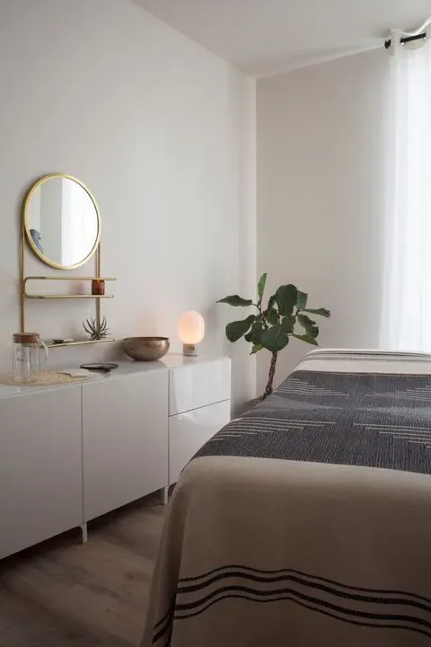https://cdn.salonspotlight.com/photos/KDVQDIdMAIGs9zPtsiZz/5c16241c-8216-40cc-b381-4cfa2b2bd786_720x720