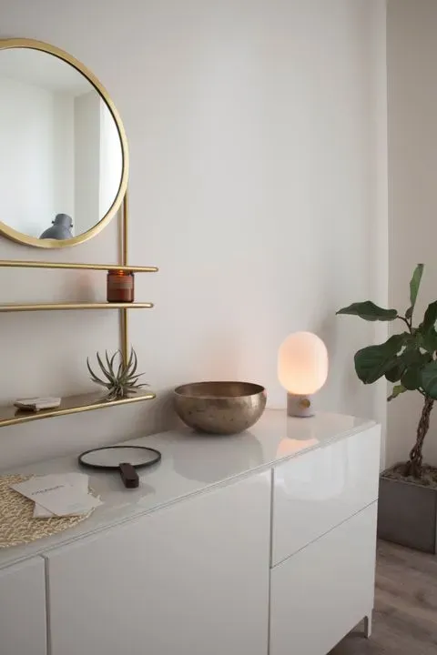 https://cdn.salonspotlight.com/photos/KDVQDIdMAIGs9zPtsiZz/cb775f8c-b8d0-4d53-9e3d-c8b6dfcbd65b_720x720