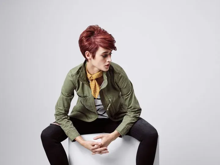 https://cdn.salonspotlight.com/photos/KKGNYbrWsl904iFAZzb5/ca84d116-7fa5-4bb7-a2e4-aa14bacb34b0_720x720