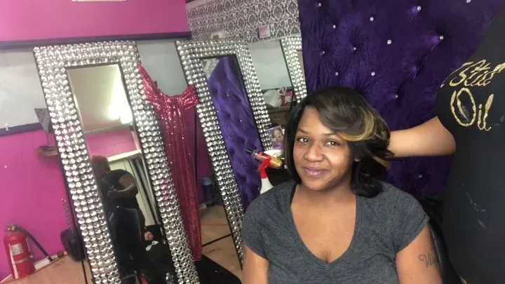 https://cdn.salonspotlight.com/photos/KKfKVQS0qdwePlE3RIQg/22784a4c-7441-456a-a28c-c1536d8362ac_720x720